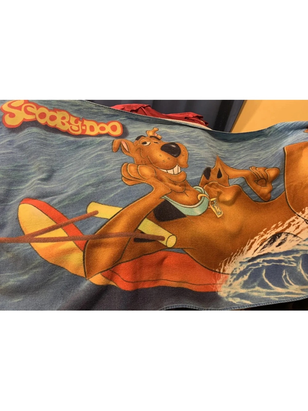 Vintage Scooby Doo beach towel all over print with Water Skiing Scooby‎ Doo